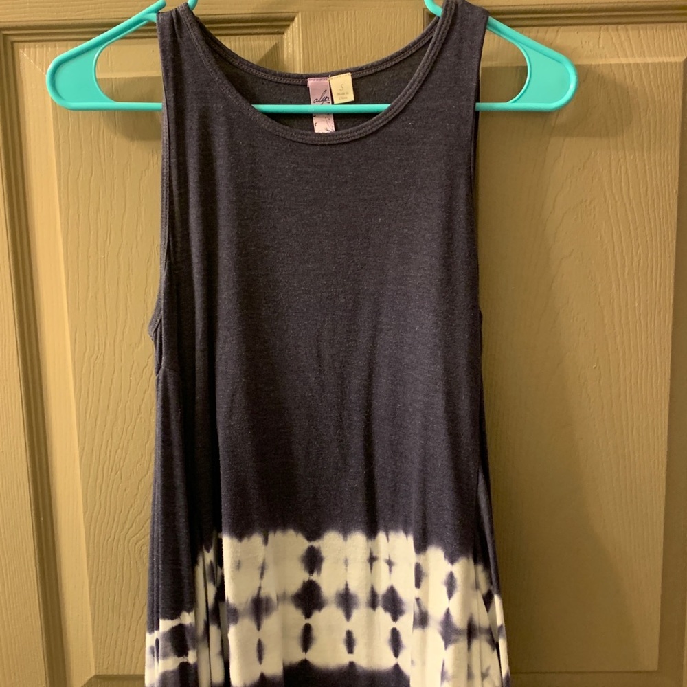 Blue tank